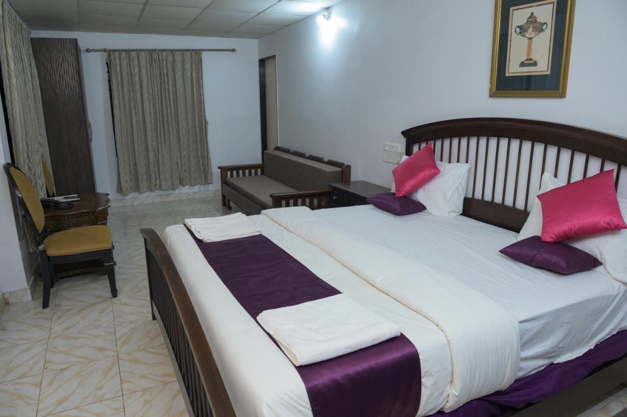 Shoolin Resorts Манипала Екстериор снимка
