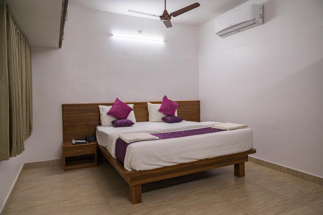 Shoolin Resorts Манипала Екстериор снимка